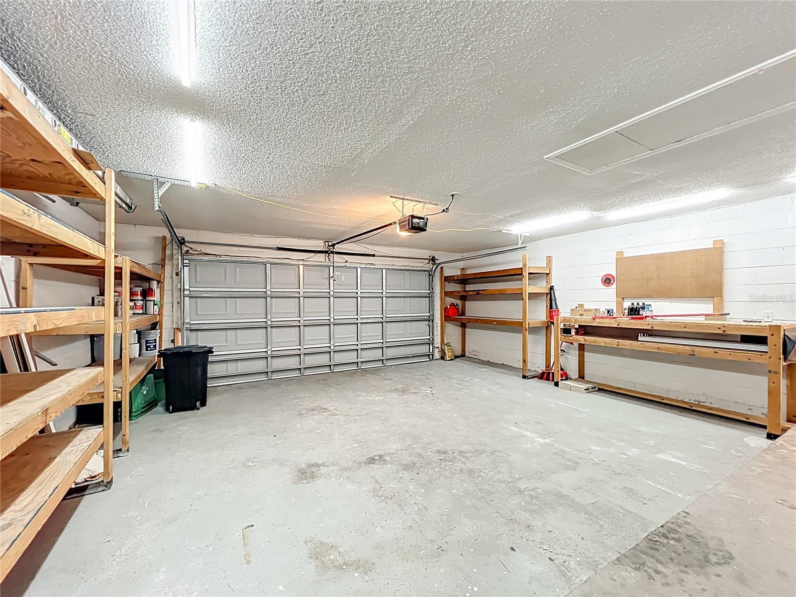 STERLING PARK UNIT 04 - Residential