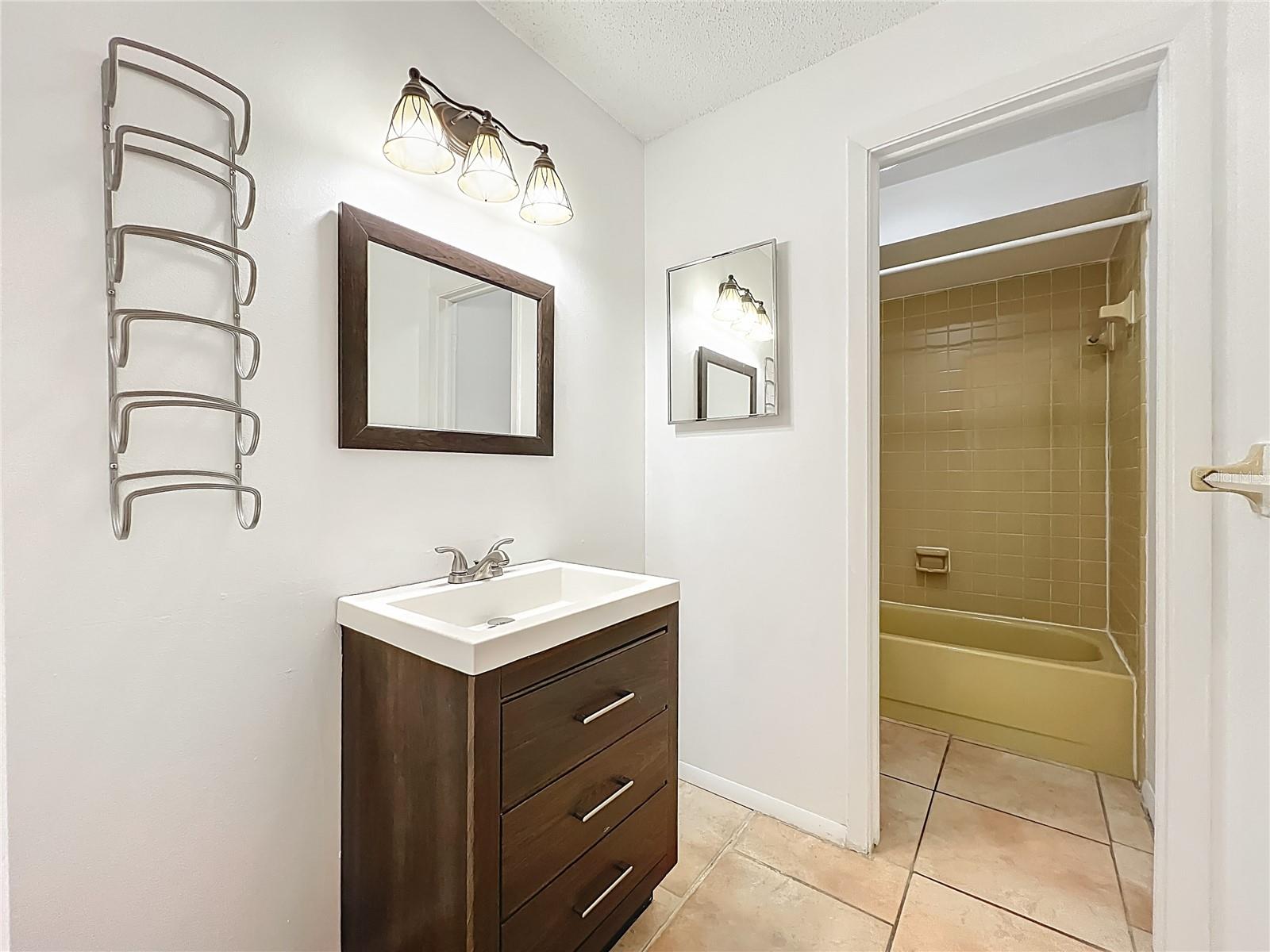 STERLING PARK UNIT 04 - Residential