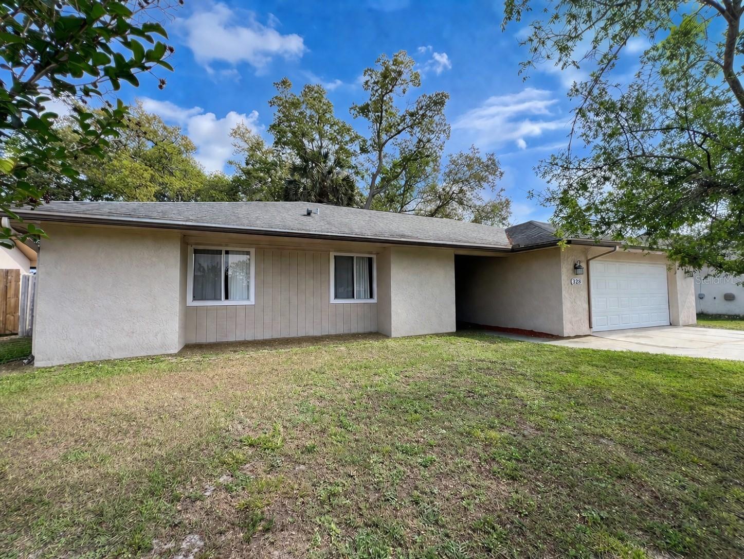 328 SHADOW OAK DRIVE