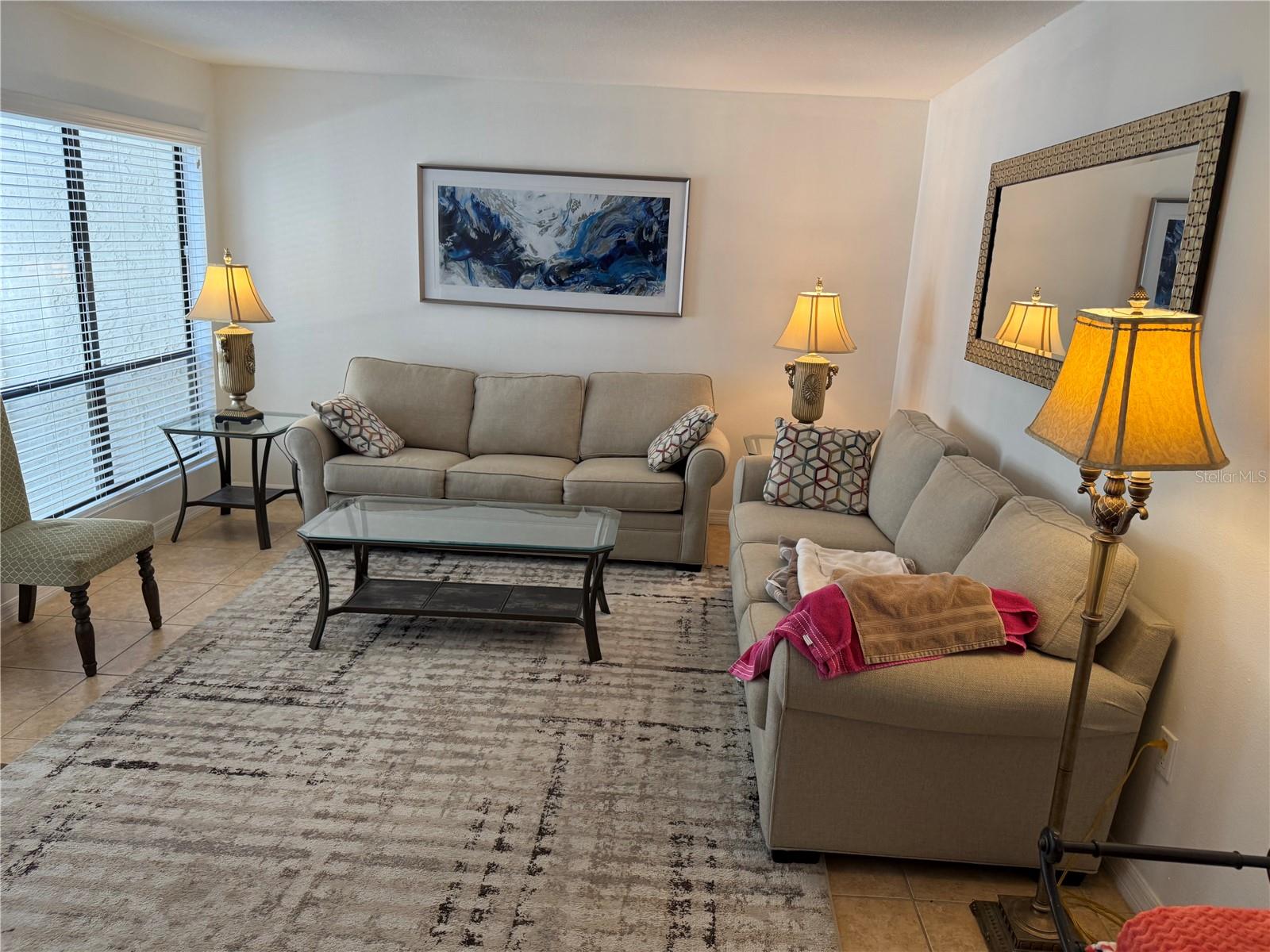 BAY OAKS - Residential