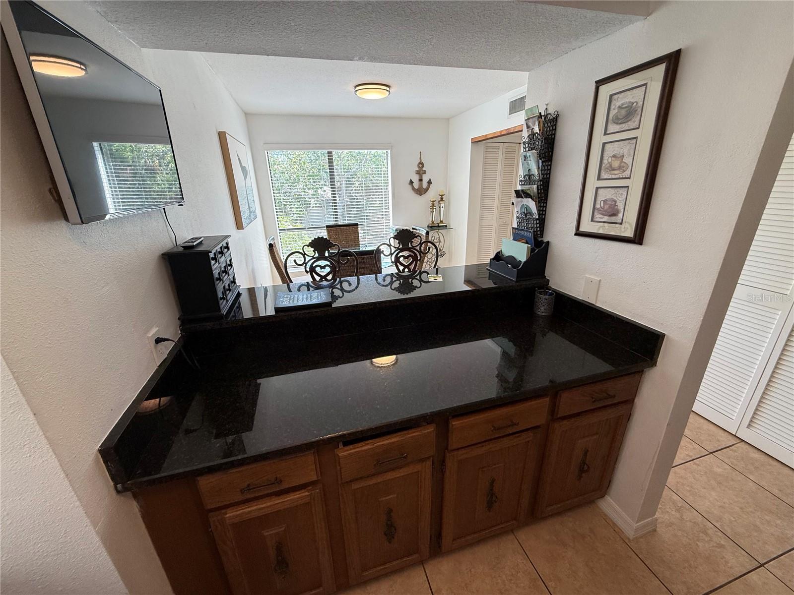 BAY OAKS - Residential