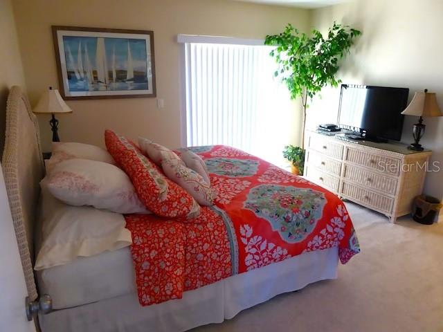 BAY OAKS - Residential