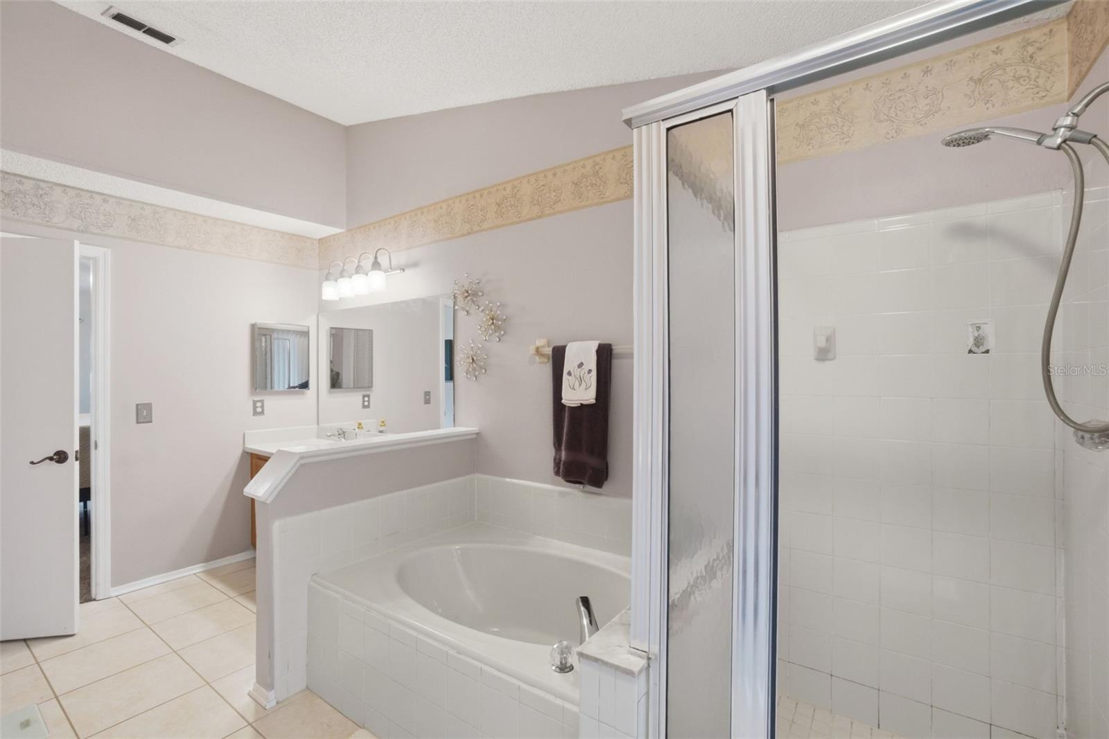 SHADOW RIDGE PH 01 - Residential