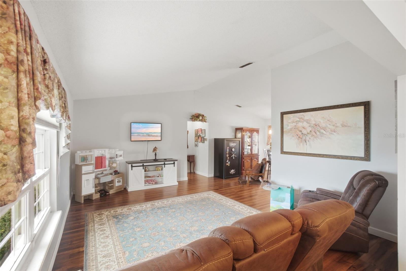 SHADOW RIDGE PH 01 - Residential