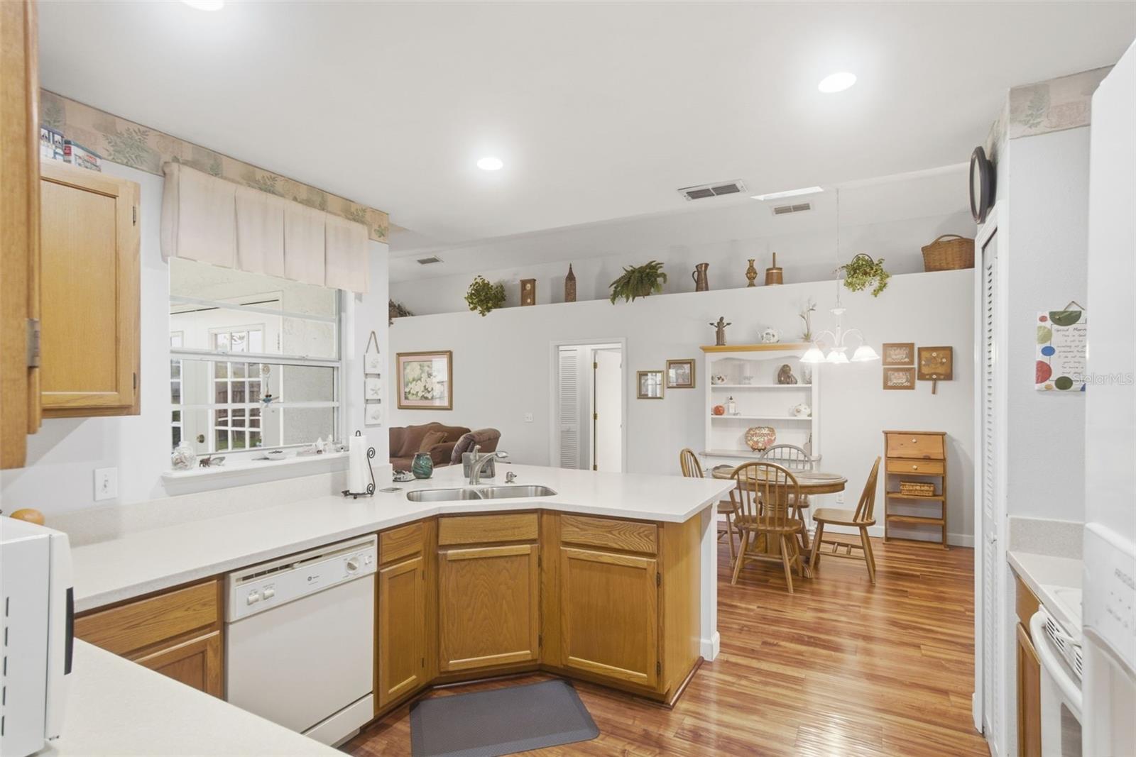 SHADOW RIDGE PH 01 - Residential