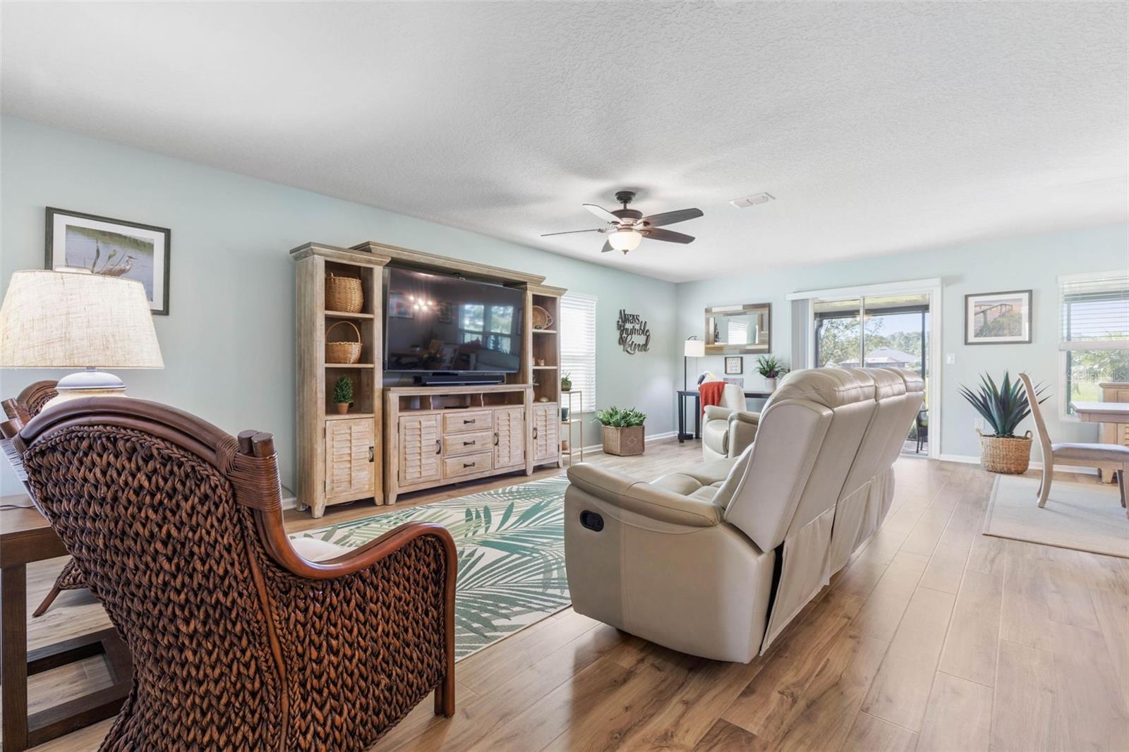 GRAND RESERVE & GOLF CLUB UN 01 - Residential