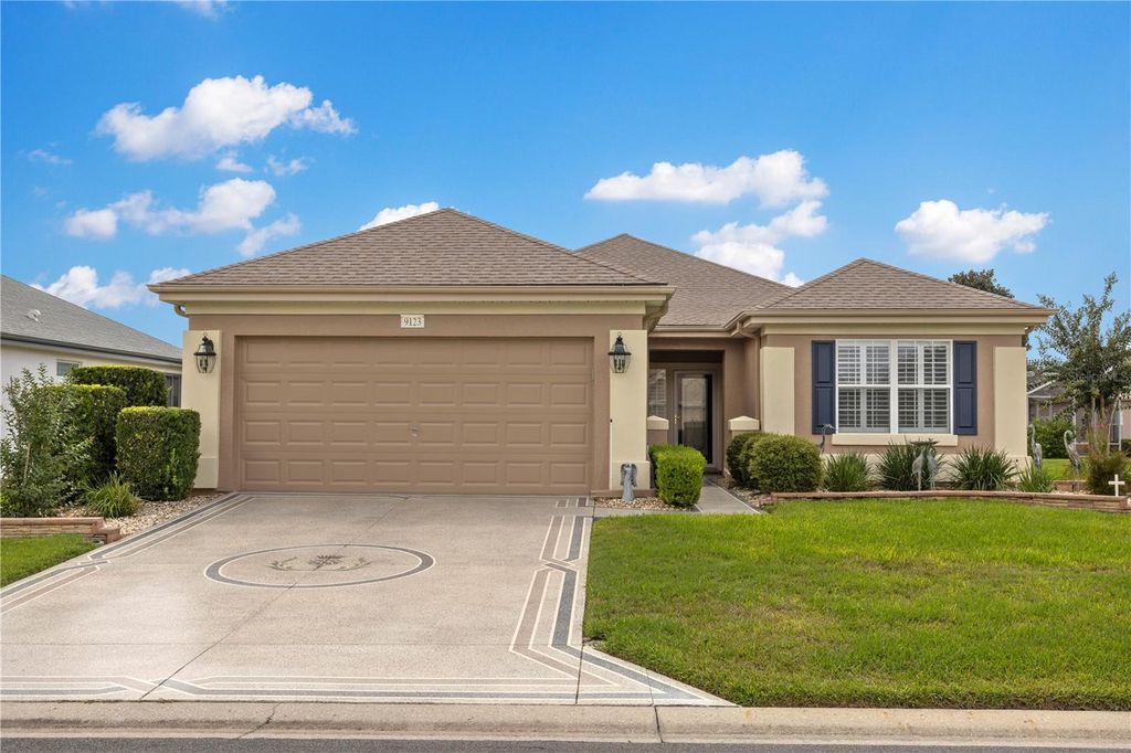 Photo of 9123 SE 125th Loop, Summerfield, FL 34491 (MLS # OM710872)