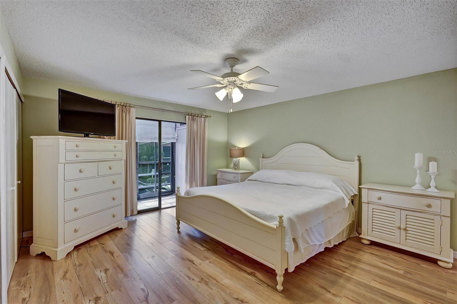 MORTON VILLAGE - Residential