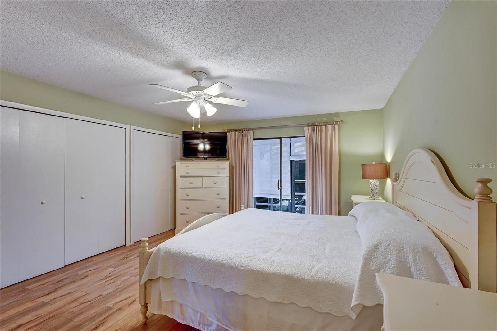 MORTON VILLAGE - Residential
