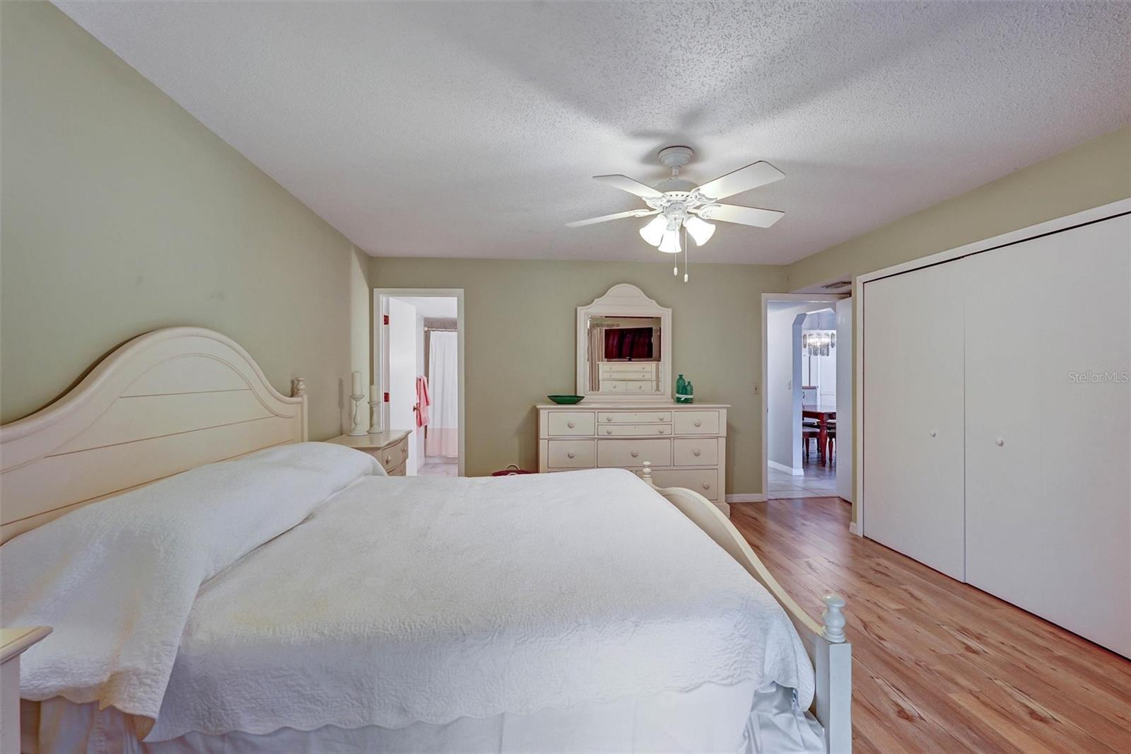 MORTON VILLAGE - Residential
