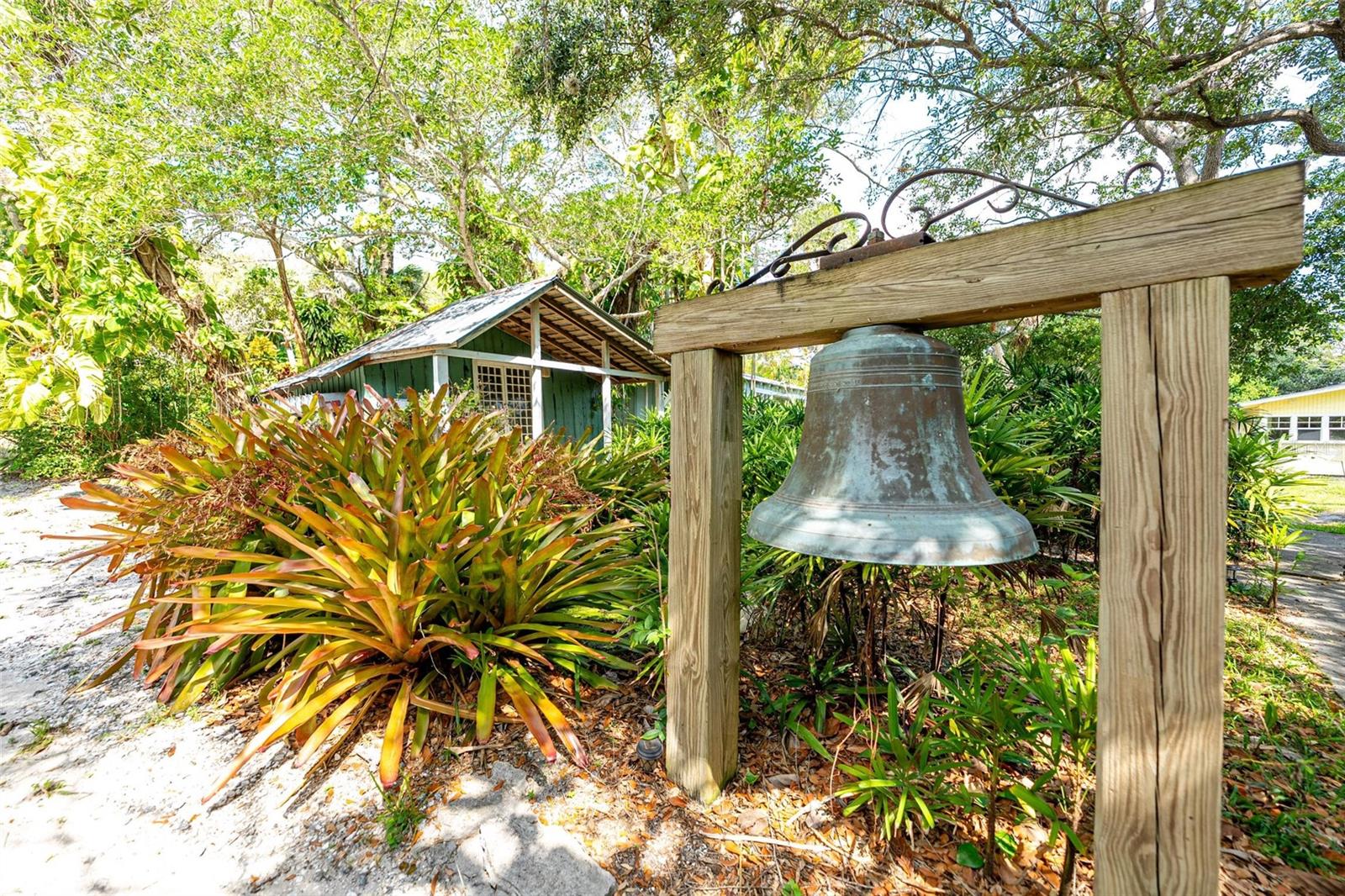 METES AND BOUNDS - Commercial Sale