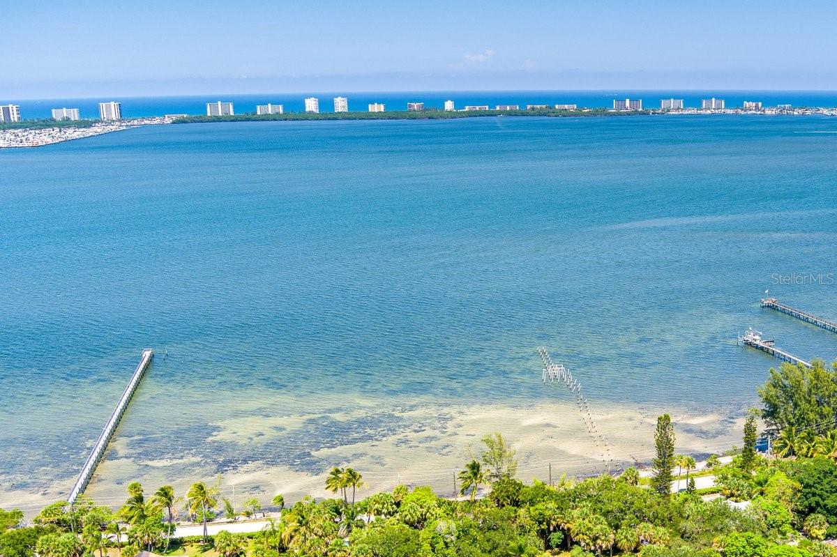 METES AND BOUNDS - Commercial Sale