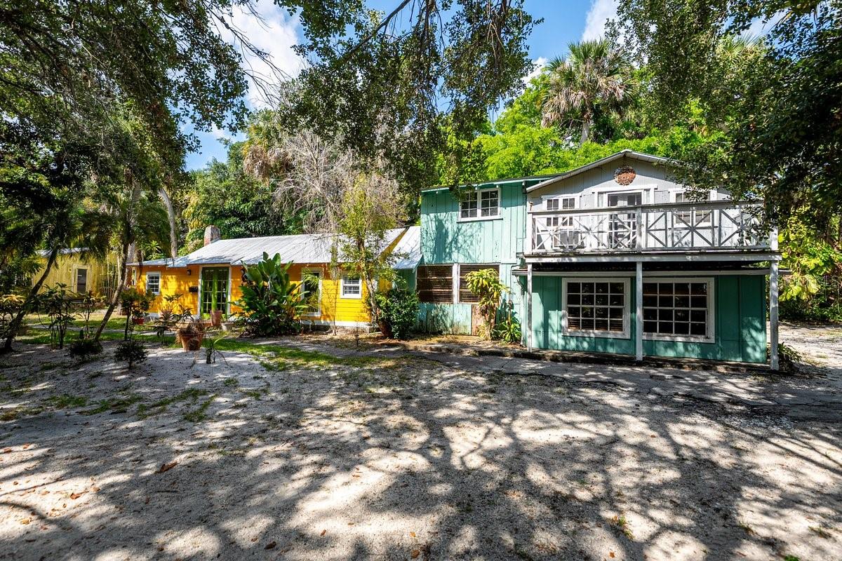 METES AND BOUNDS - Commercial Sale