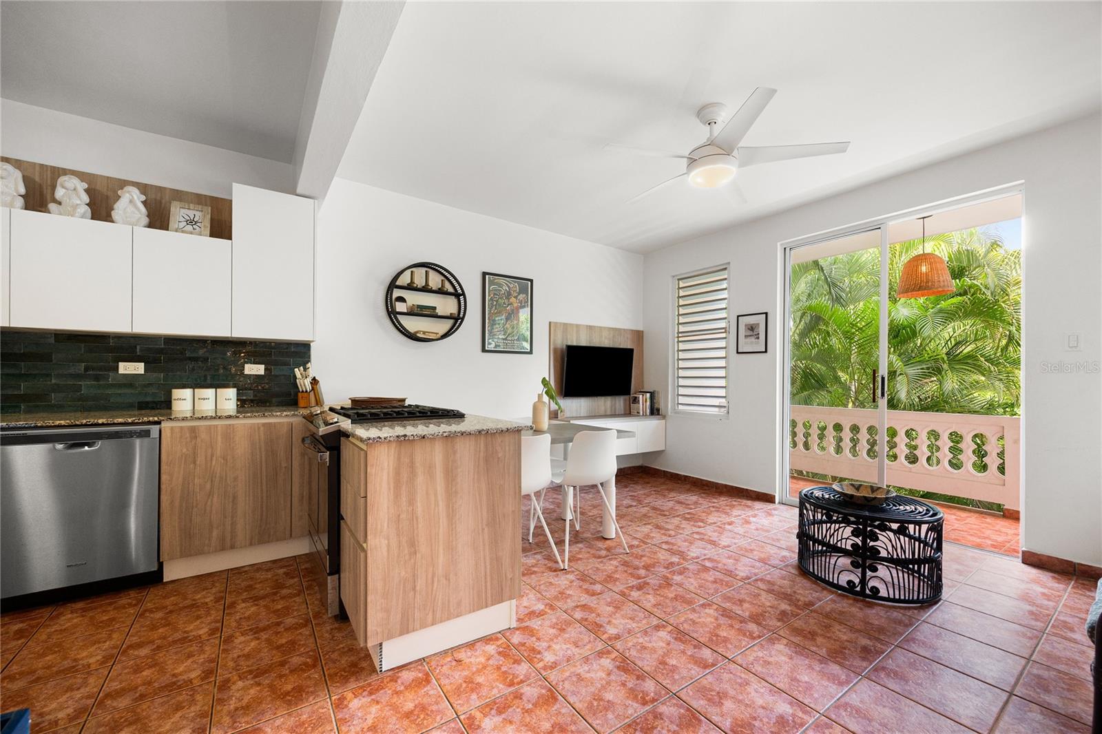 PUNTAS - Residential