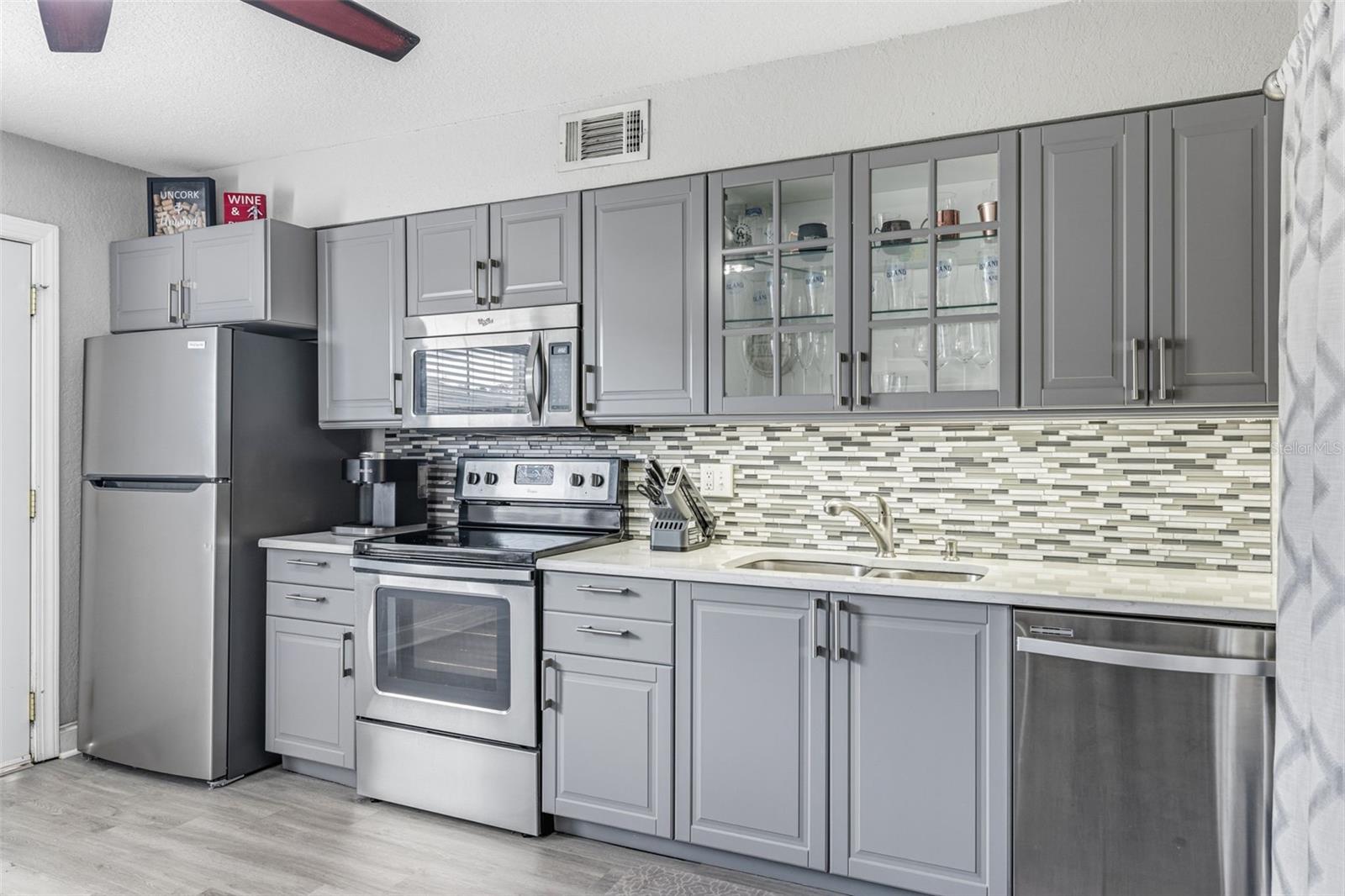 4507 W LA VILLA LANE