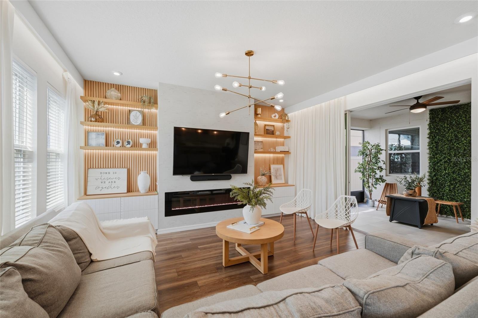 HAWKSMOOR PH 2 - Residential