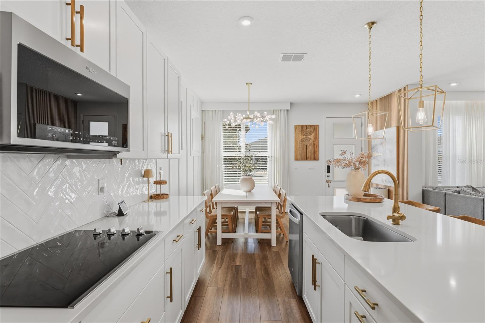 HAWKSMOOR PH 2 - Residential