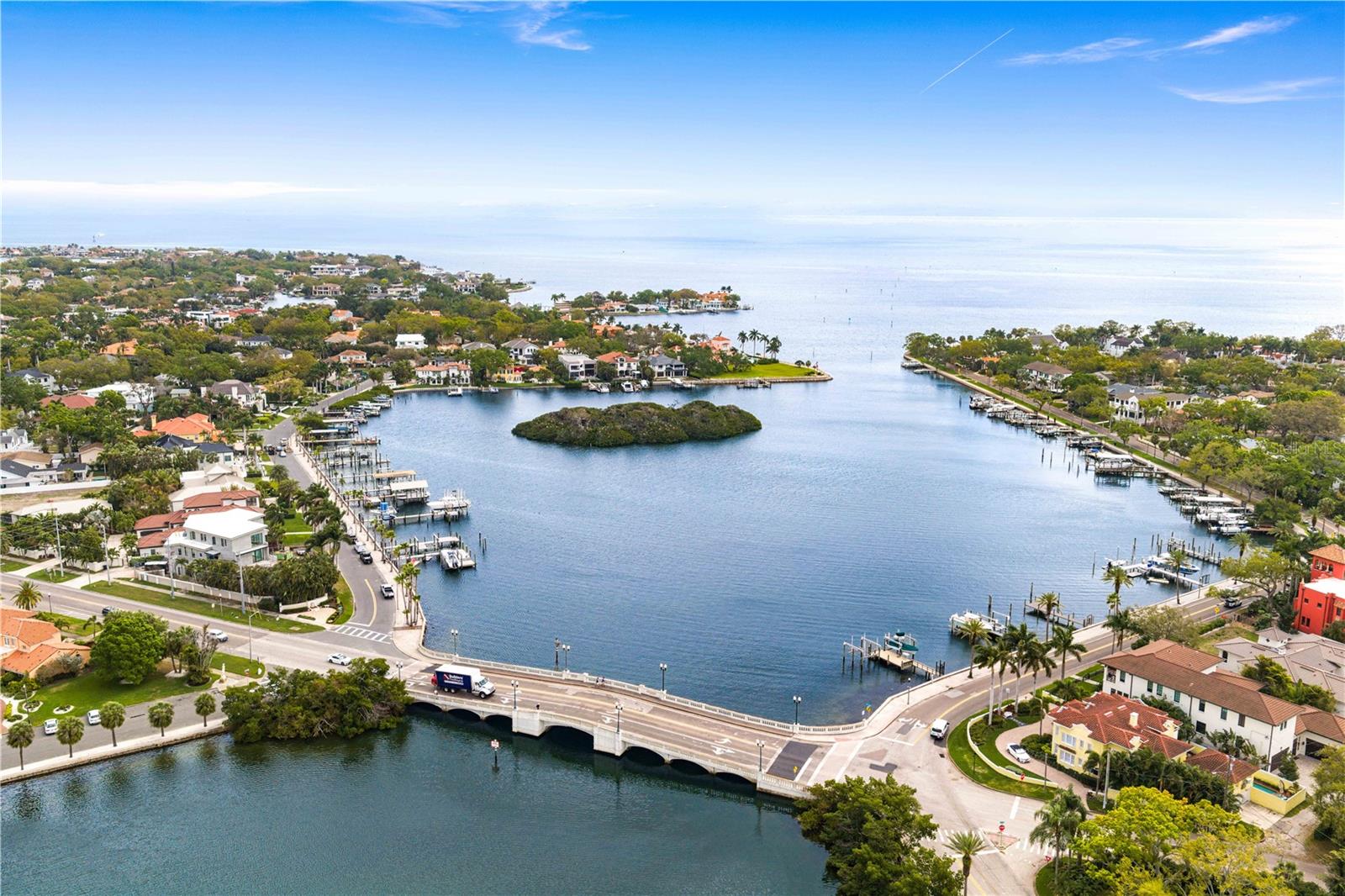 SNELL ISLE BRIGHTWATERS SEC 1 REP - Residential