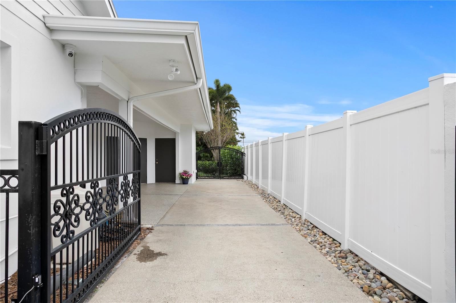 SNELL ISLE BRIGHTWATERS SEC 1 REP - Residential