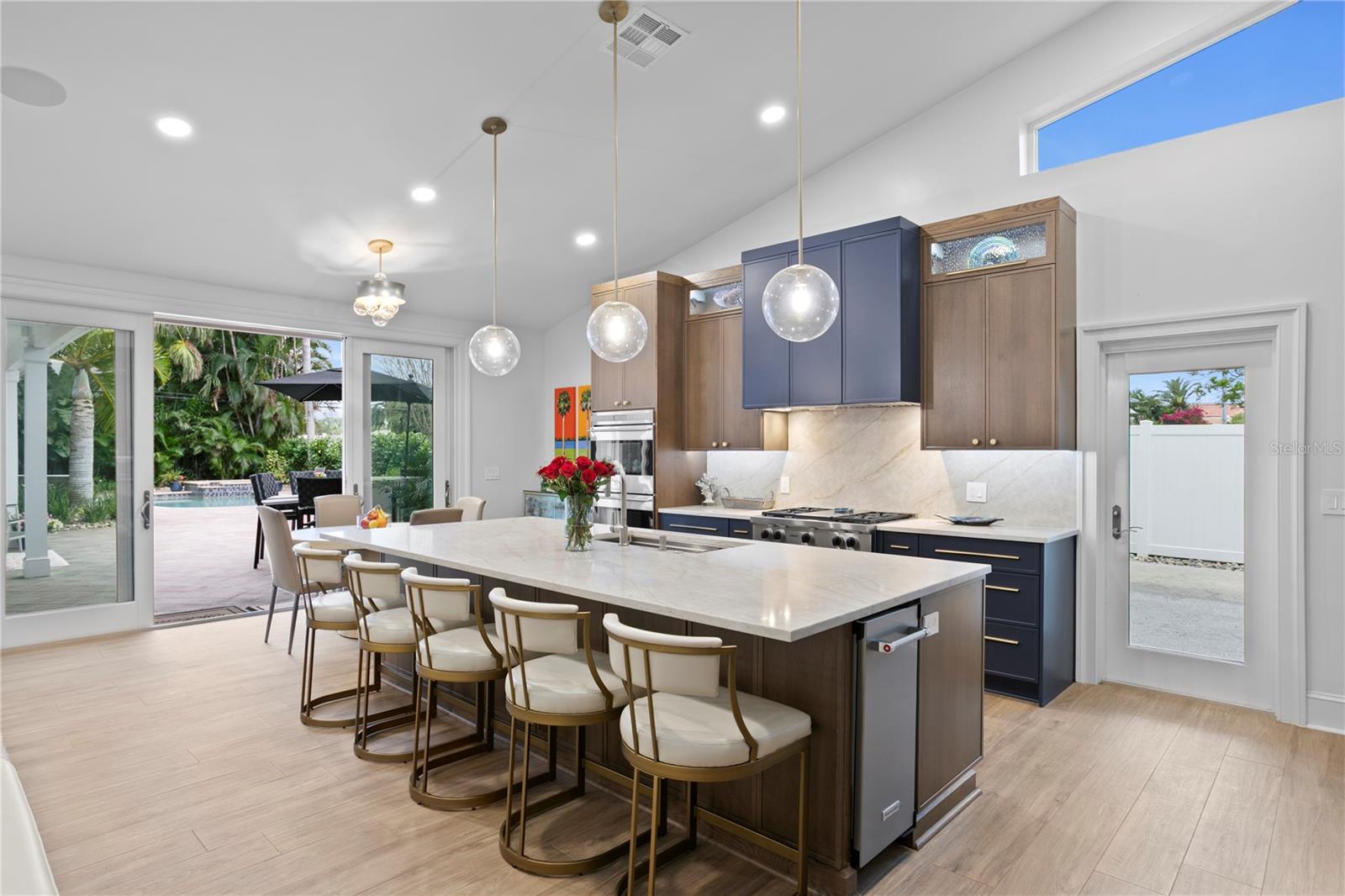 SNELL ISLE BRIGHTWATERS SEC 1 REP - Residential