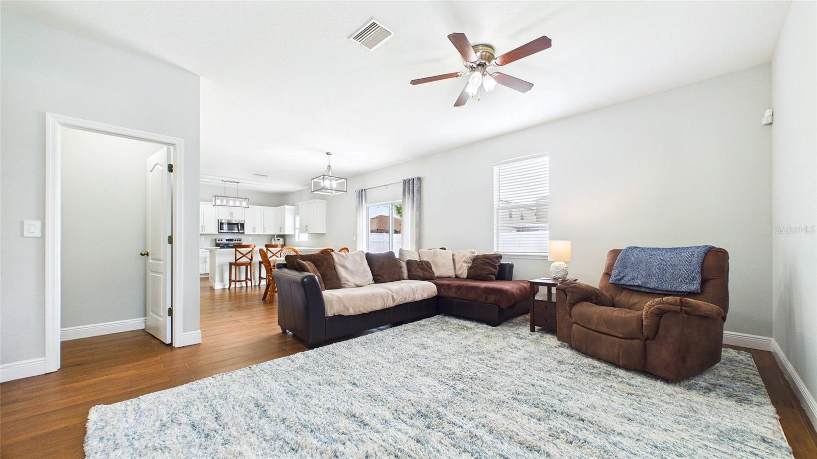 MIRA LAGO WEST PH 03 - Residential