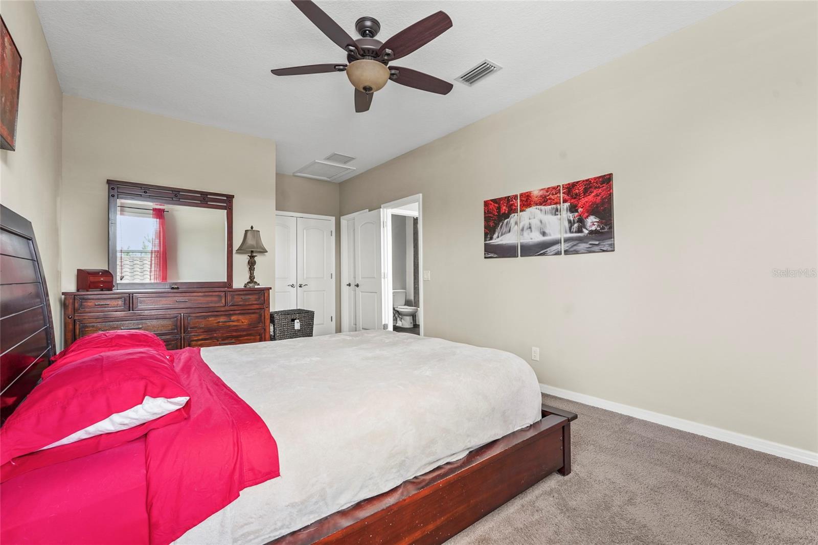 BOUGAINVILLEA PLACE - Residential