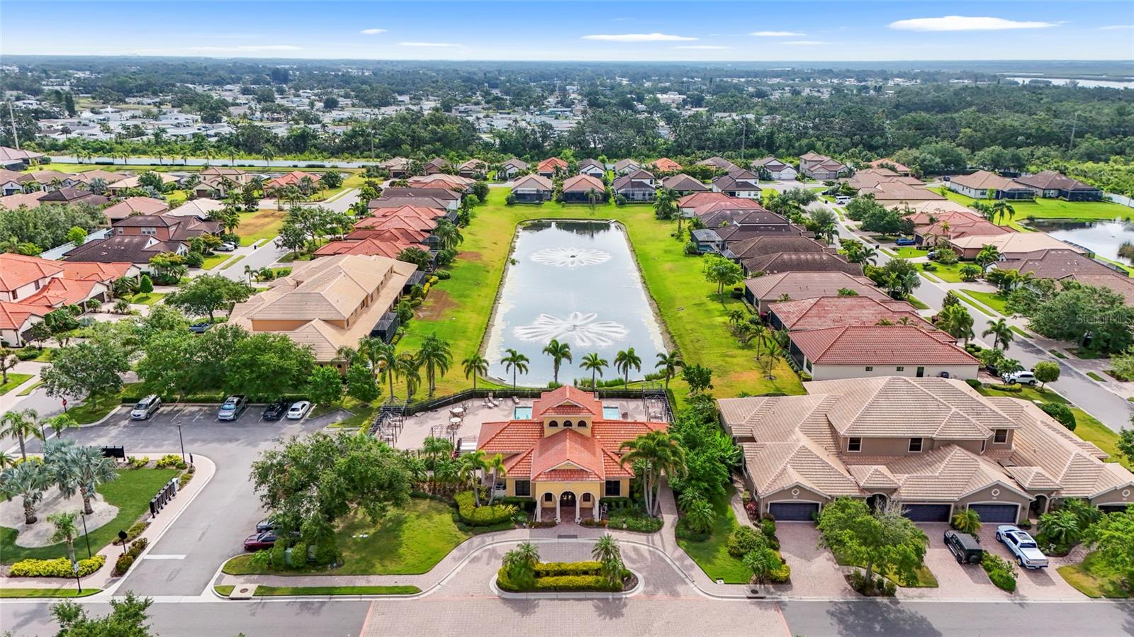 BOUGAINVILLEA PLACE - Residential
