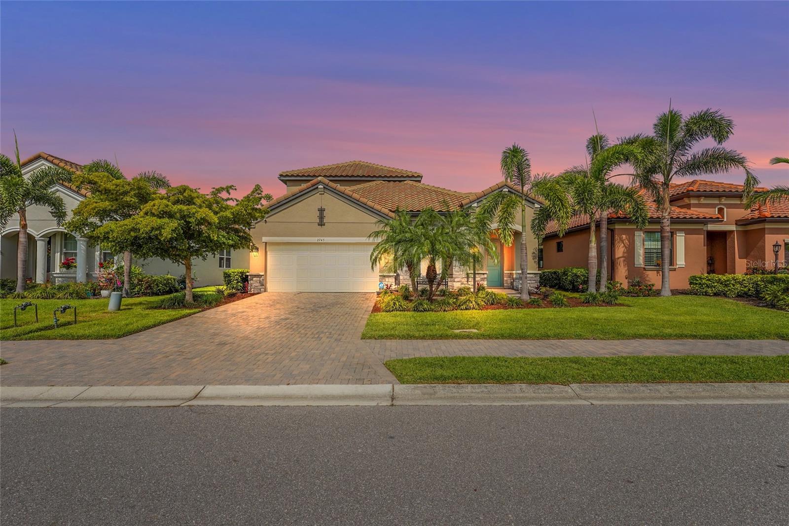 BOUGAINVILLEA PLACE - Residential