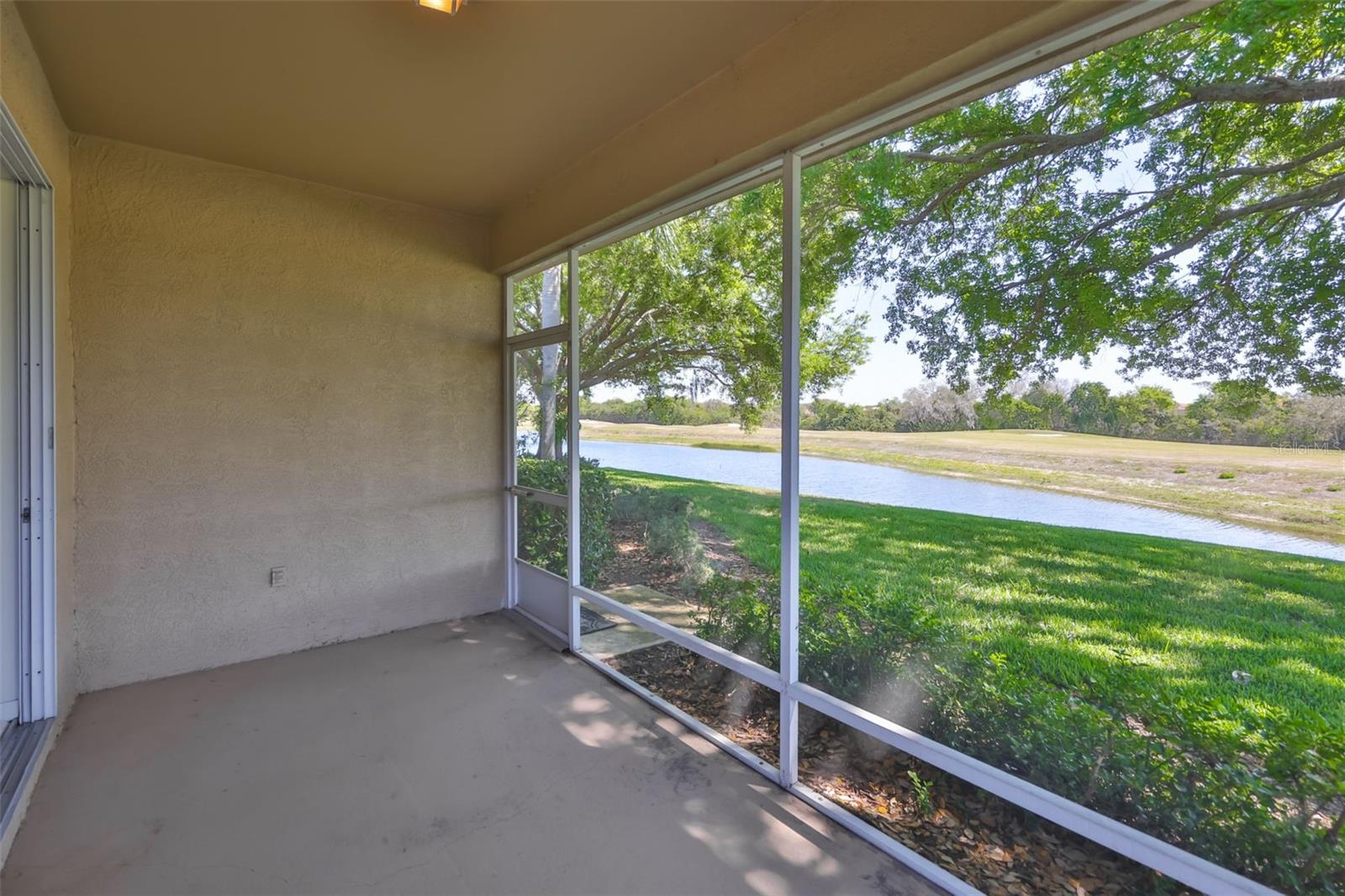 ACADIA II CONDOMINUM - Residential