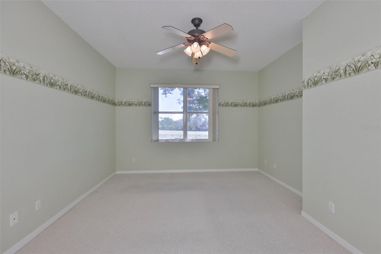 ACADIA II CONDOMINUM - Residential