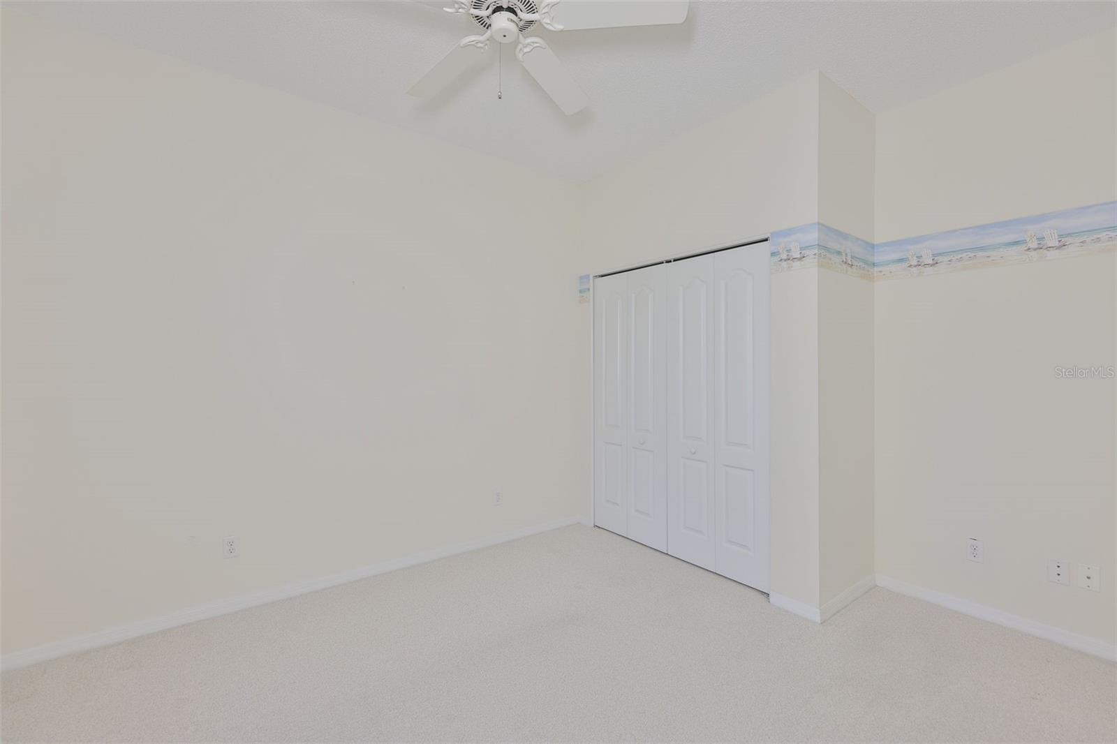 ACADIA II CONDOMINUM - Residential