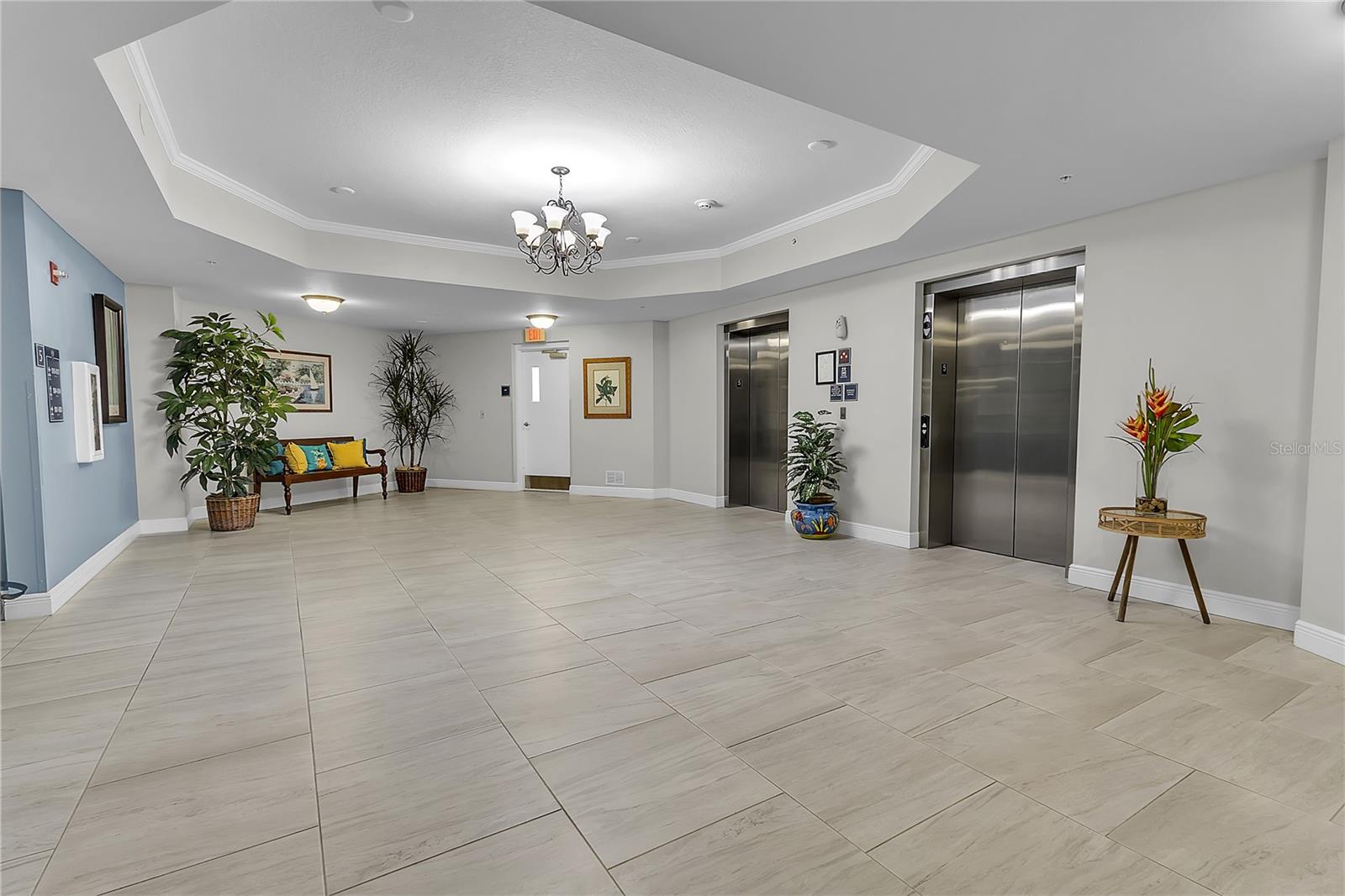 HALIFAX LANDING - Residential