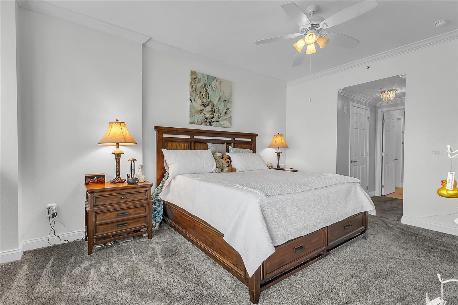 HALIFAX LANDING - Residential