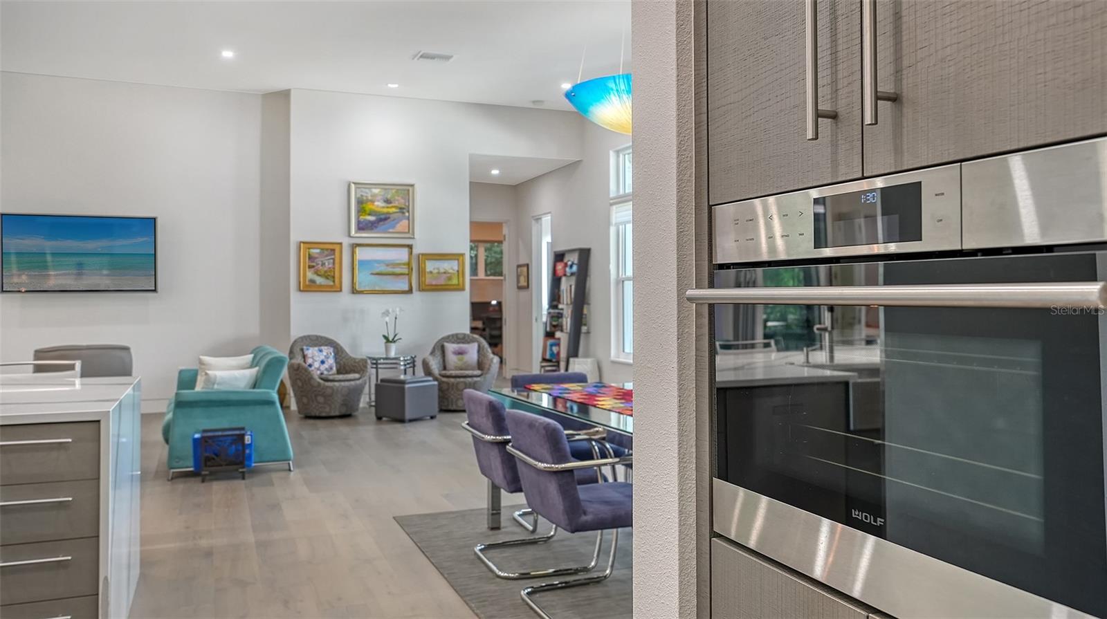 OLD OAKS - Residential