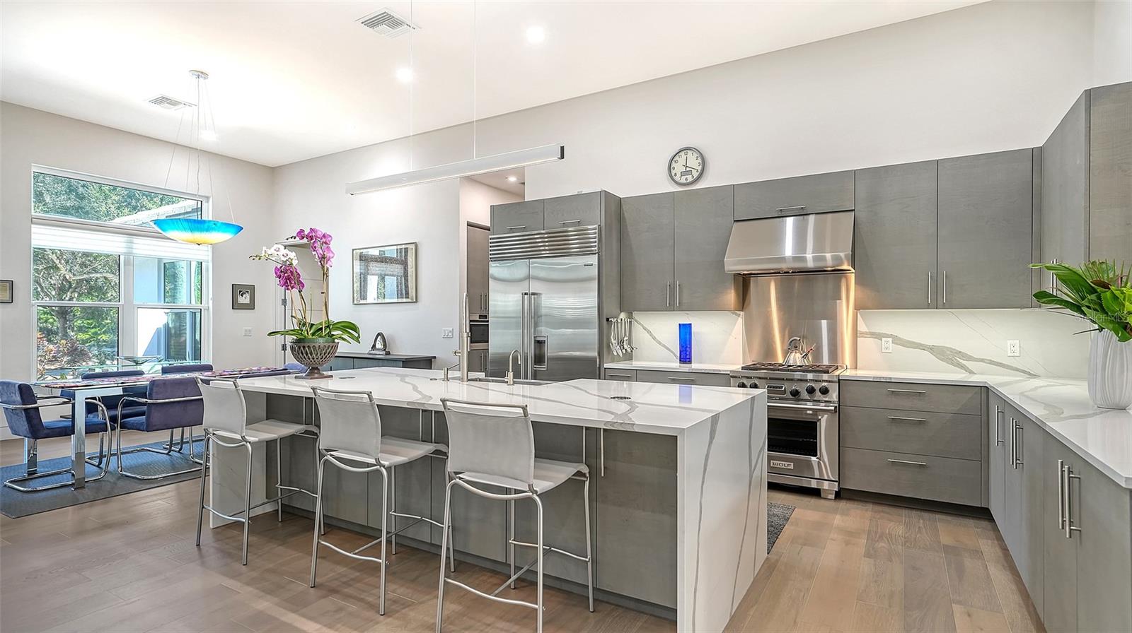 OLD OAKS - Residential