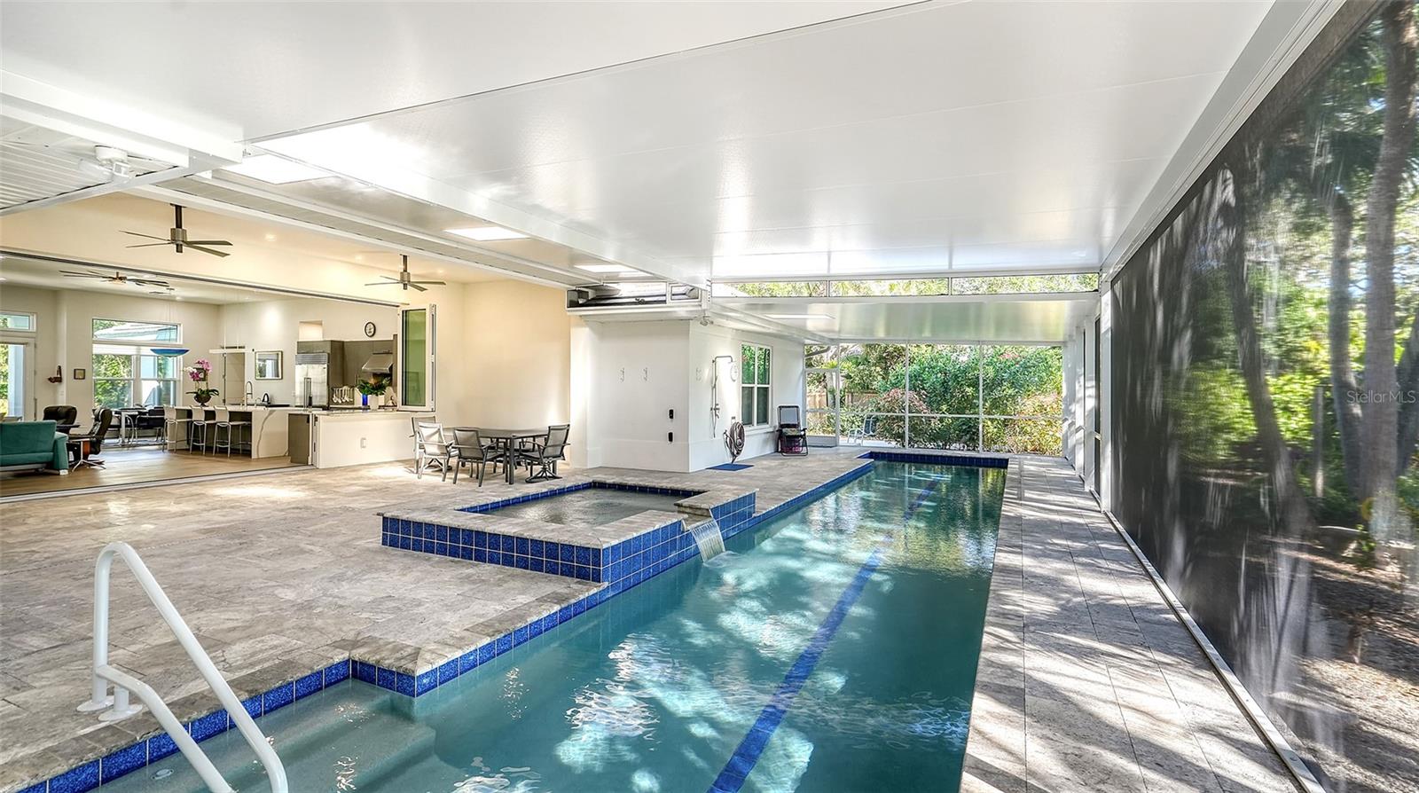 OLD OAKS - Residential