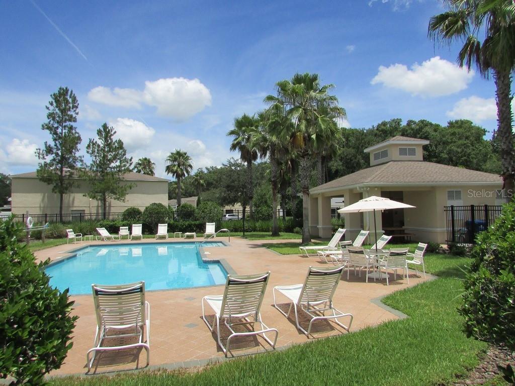 EDGEWATER AT GRAND OAKS PH 01 - Residential Lease