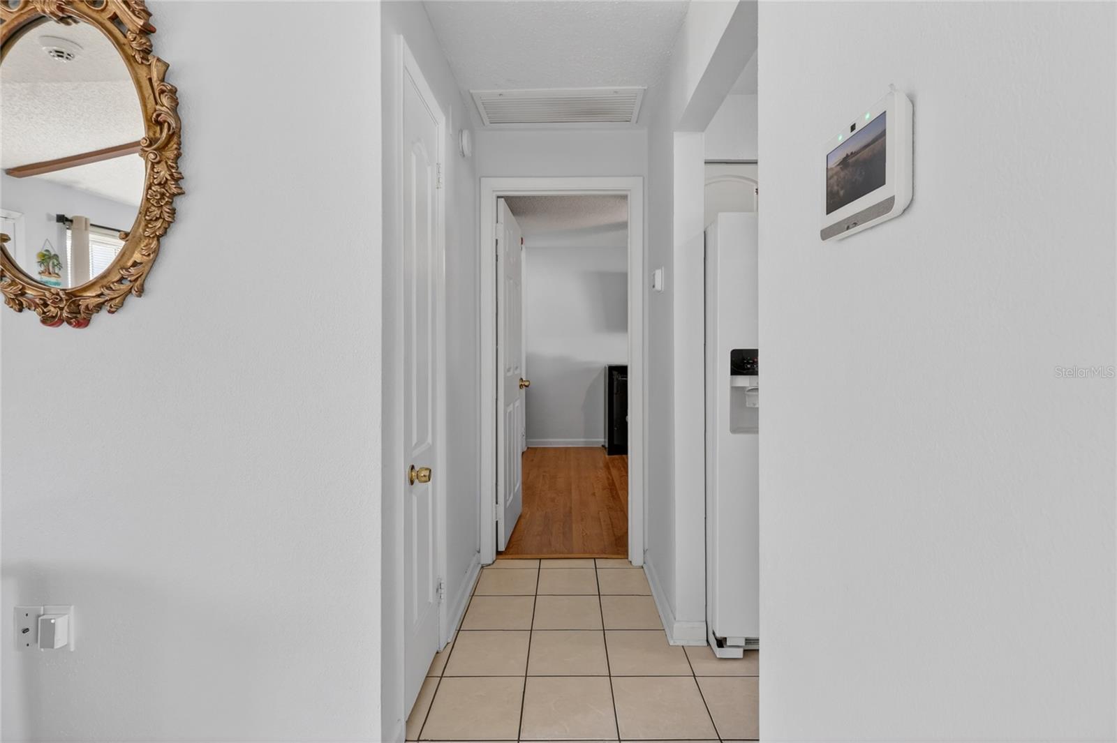 AVON VILLA - Residential