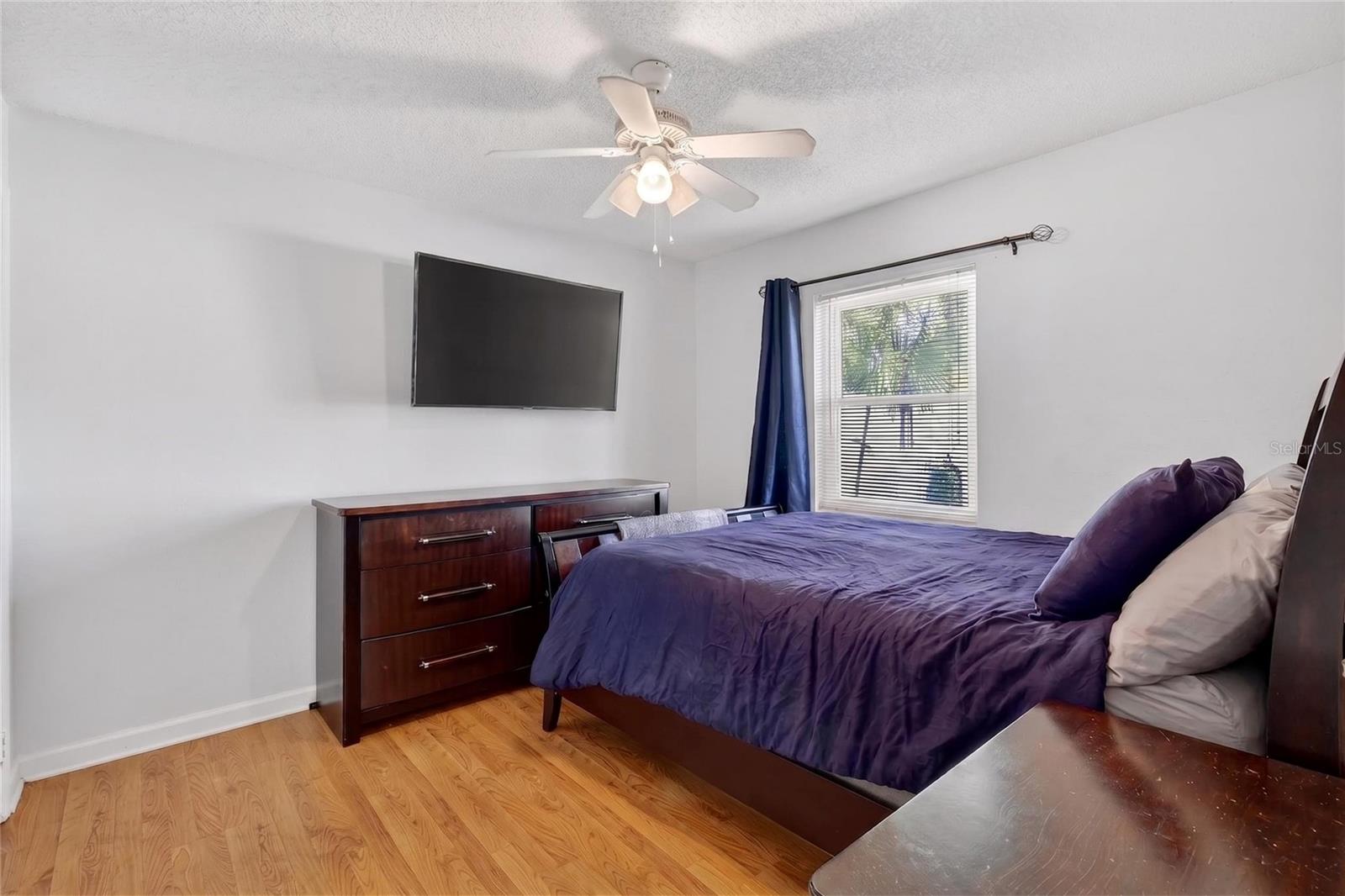 AVON VILLA - Residential