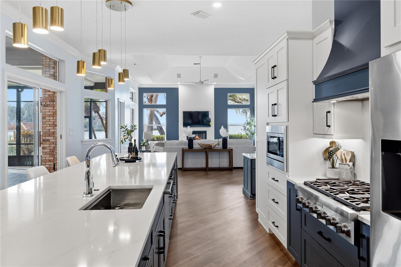 ELYSIUM CLUB - Residential