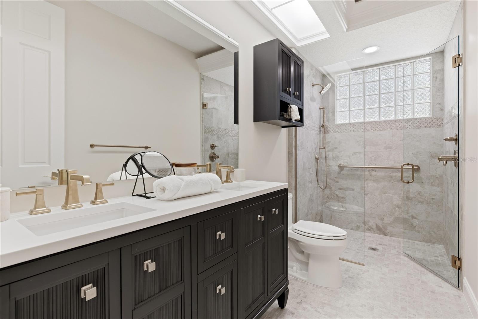 ELYSIUM CLUB - Residential