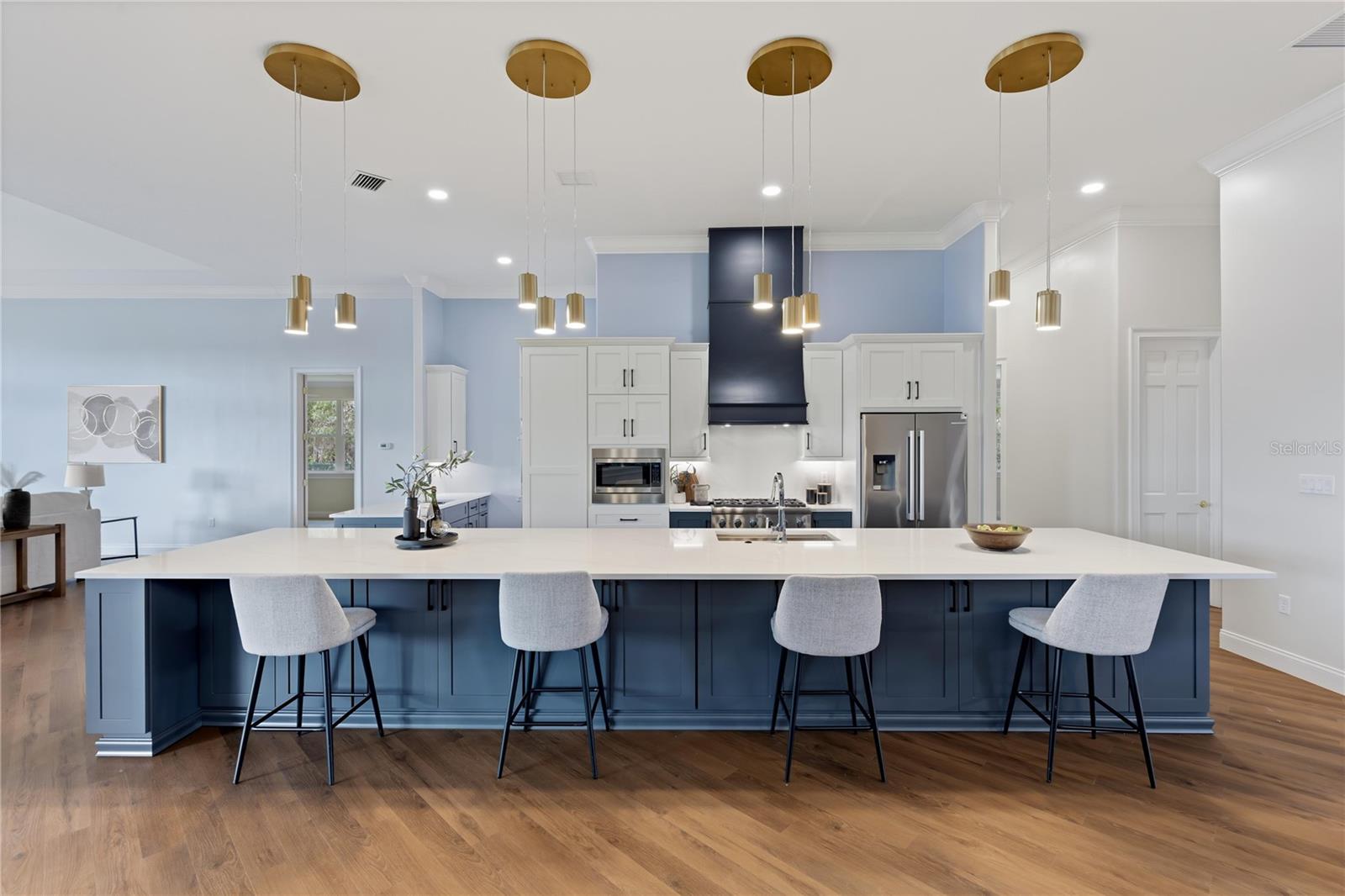 ELYSIUM CLUB - Residential