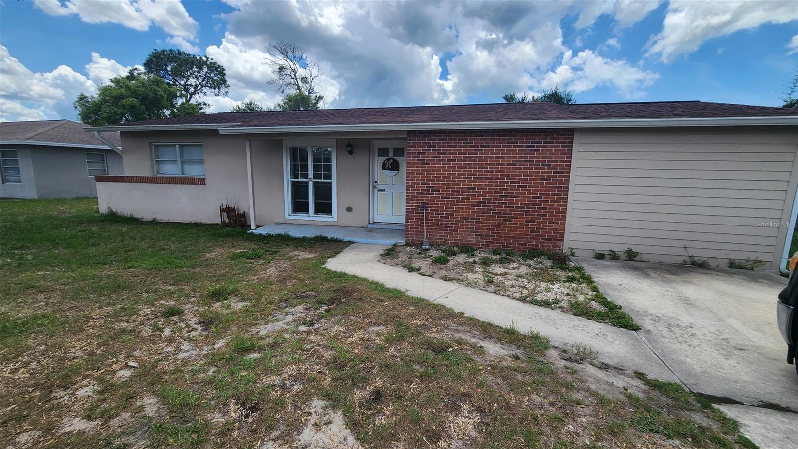SPRING HILL - Residential