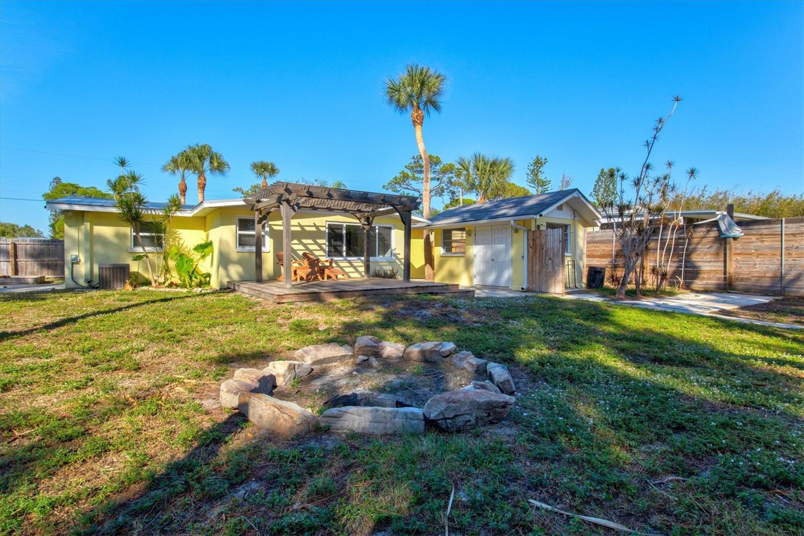 MOBILE CITY - Residential