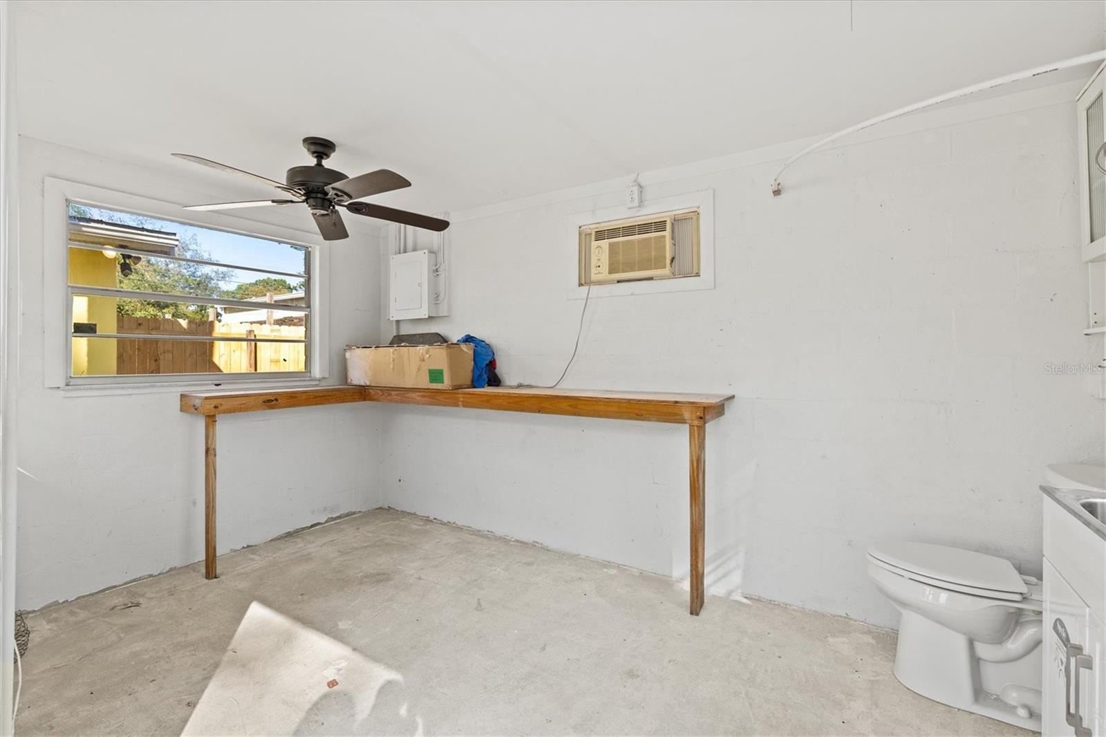 MOBILE CITY - Residential