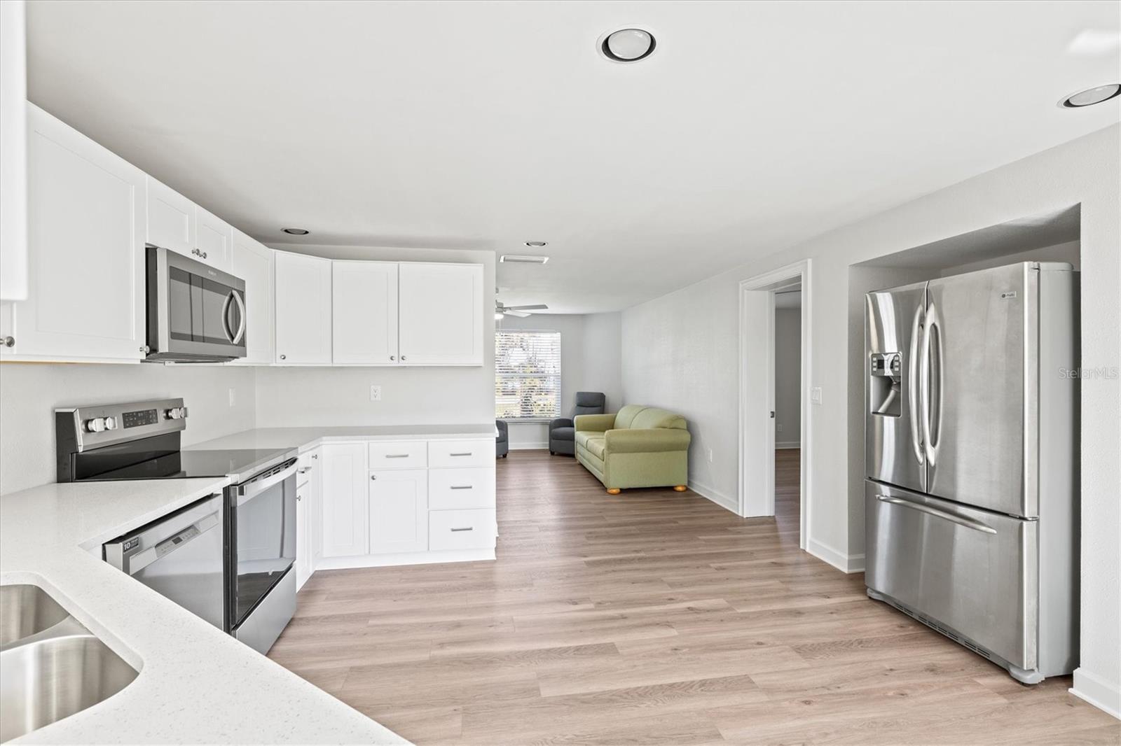 MOBILE CITY - Residential