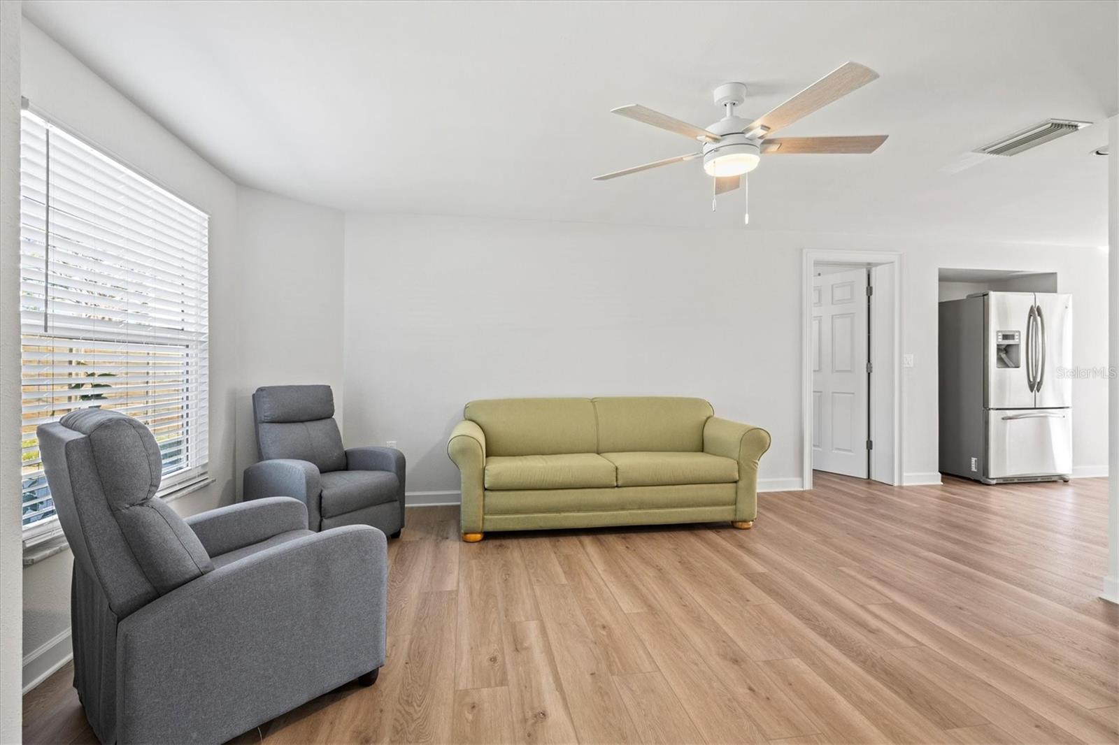 MOBILE CITY - Residential