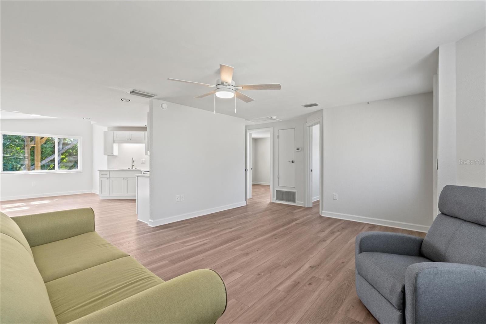 MOBILE CITY - Residential