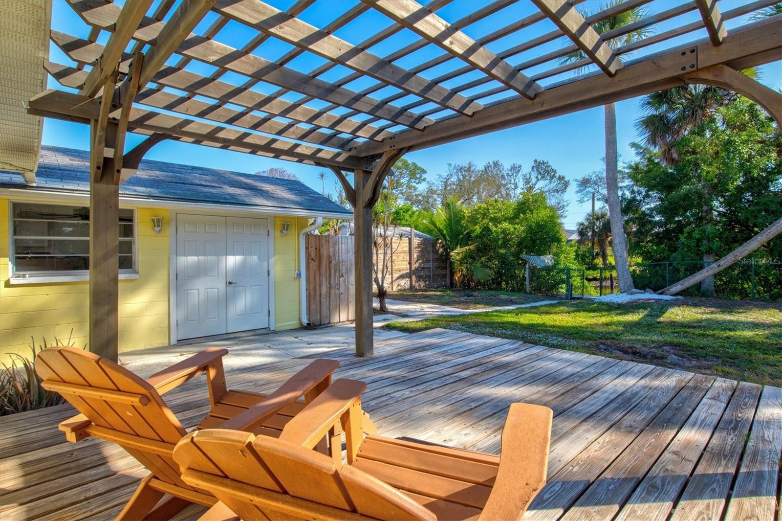 MOBILE CITY - Residential