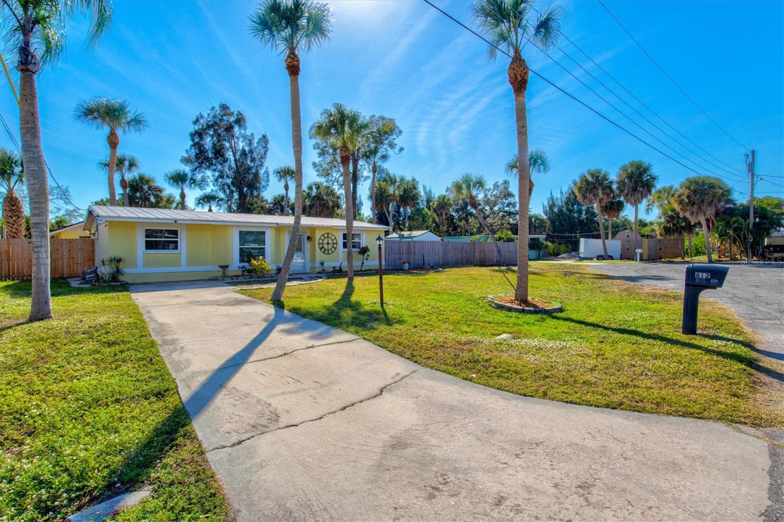 MOBILE CITY - Residential